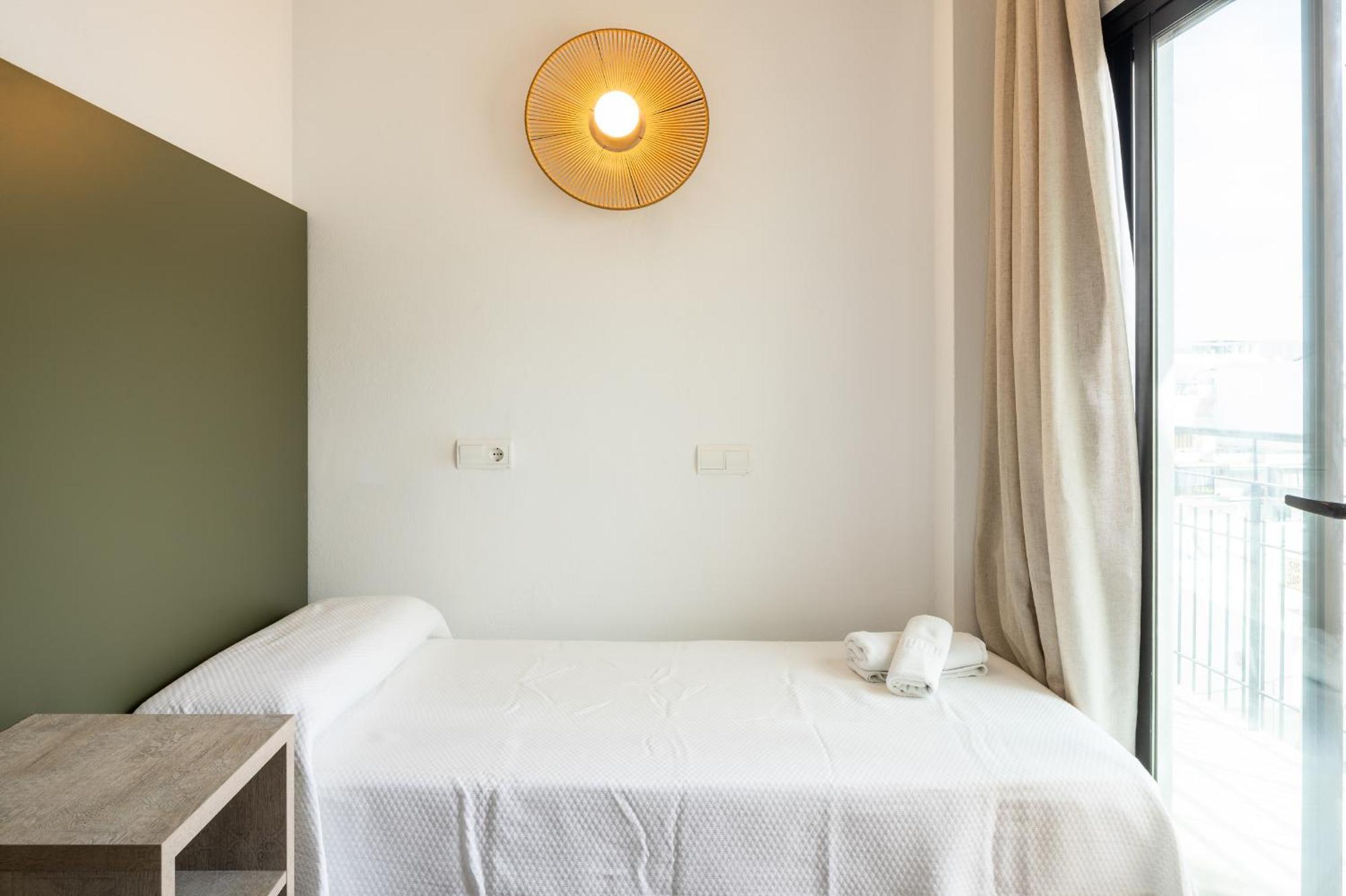 Hostal Alicante San Antonio  Bagian luar foto