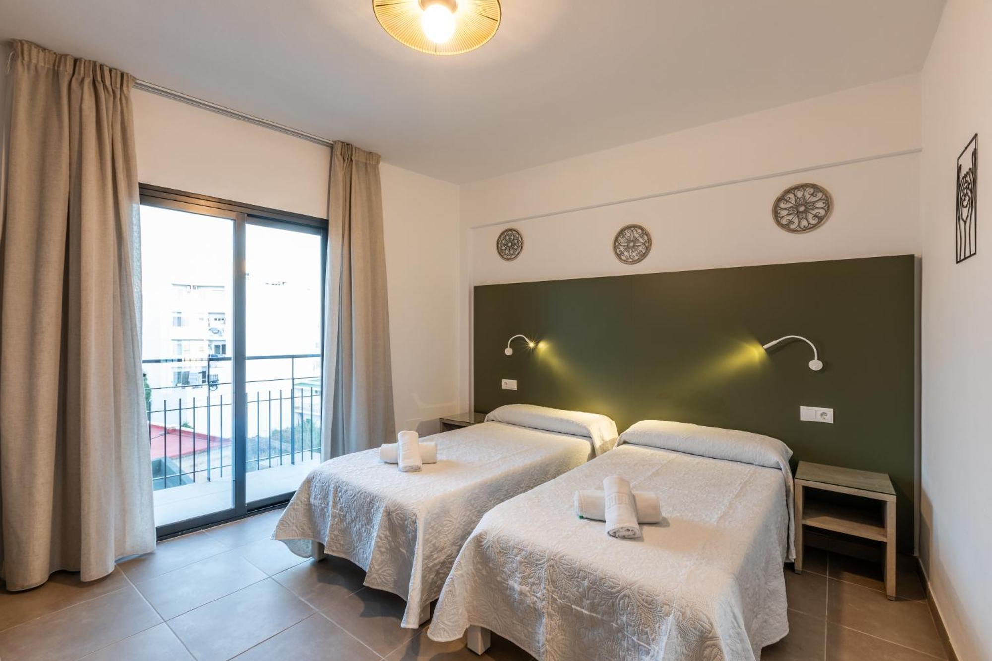 Hostal Alicante San Antonio  Bagian luar foto