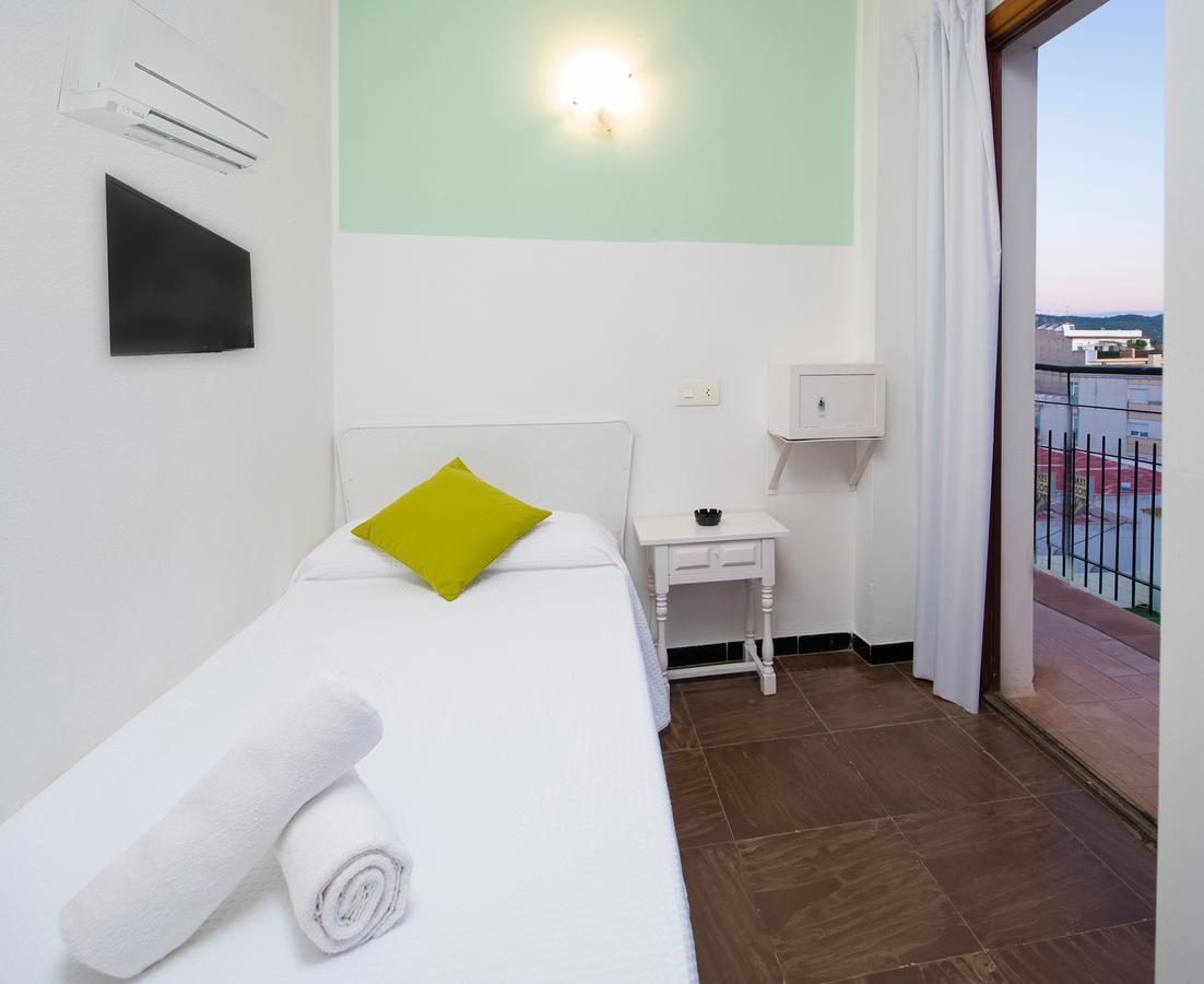 Hostal Alicante San Antonio  Bagian luar foto