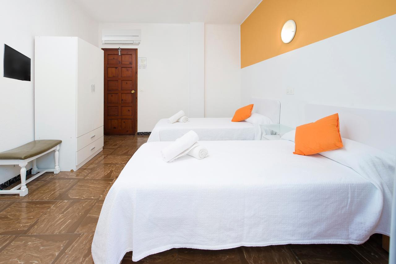 Hostal Alicante San Antonio  Bagian luar foto