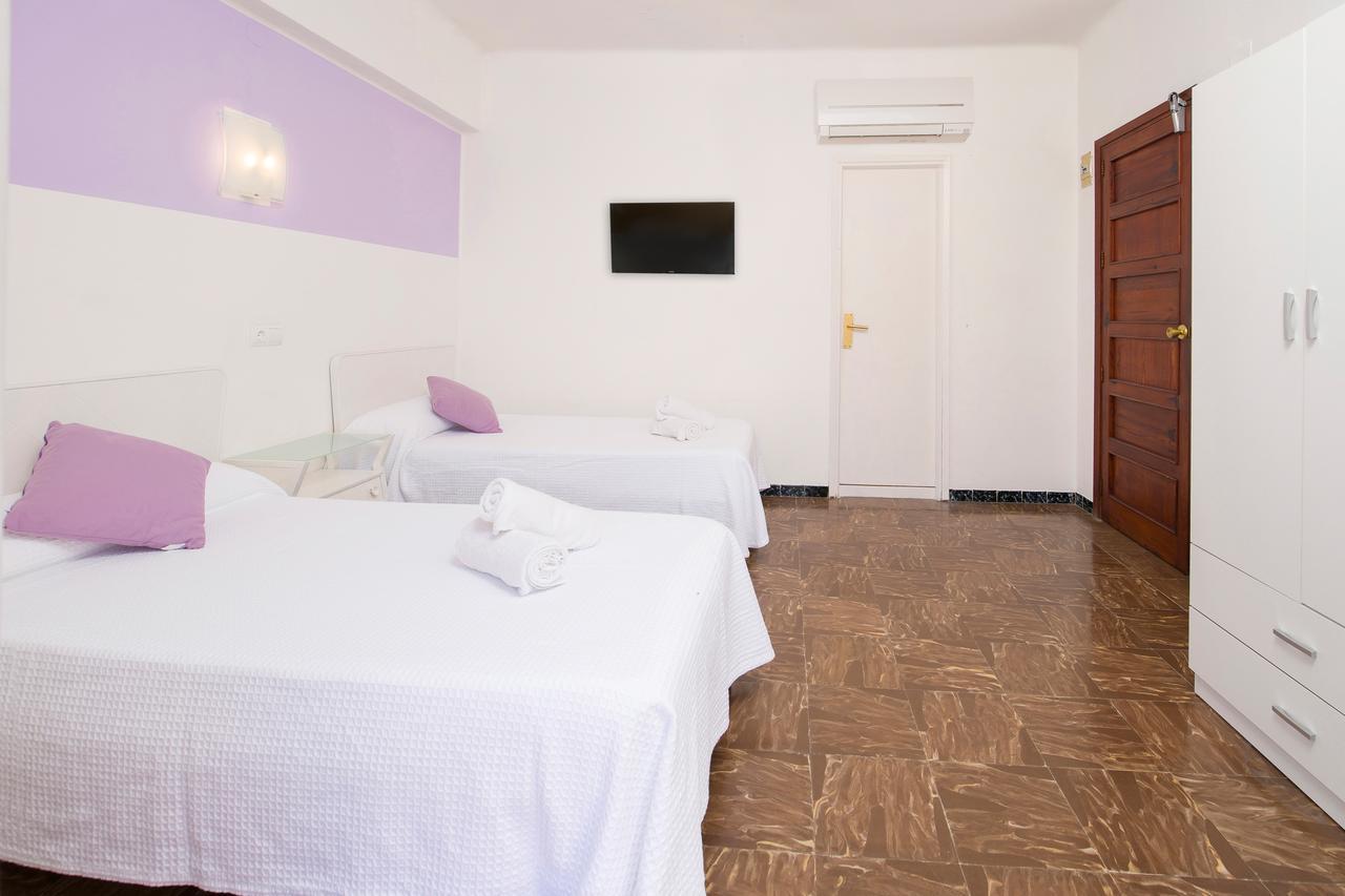 Hostal Alicante San Antonio  Bagian luar foto